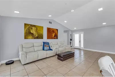 4901 Reginald Road, Orlando, FL 32829 - Photo 6