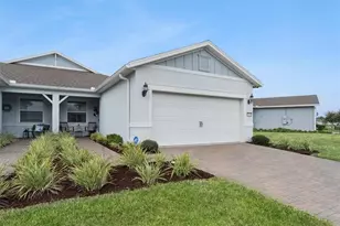 2732 Cherry Blossom Loop, Saint Cloud, FL 34771 - Photo 2
