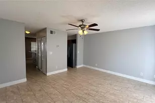 106 Booth Ln, Kissimmee, FL 34743 - Photo 22