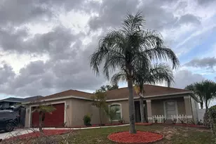 669 Sierra Cir, Davenport, FL 33837 - Photo 2