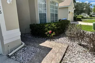 128 Westmoreland Cir, Kissimmee, FL 34744 - Photo 2