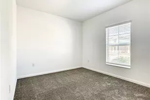 2330 Burney Fls Ln, Davenport, FL 33837 - Photo 18