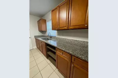 2319 Carlton Drive, Orlando, FL 32806 - Photo 8
