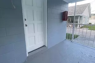 2319 Carlton Dr, Orlando, FL 32806 - Photo 2