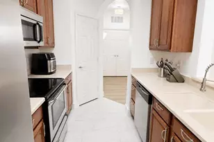 3326 Robert Trent Jones Dr, Orlando, FL 32835 - Photo 12