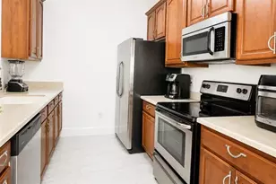3326 Robert Trent Jones Dr, Orlando, FL 32835 - Photo 8