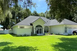 36320 Piney Ridge Blvd, Fruitland Park, FL 34731 - Photo 2