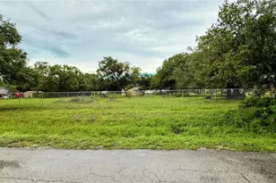 5585 Lake Lizzie Dr, Saint Cloud, FL 34771 - Photo 1