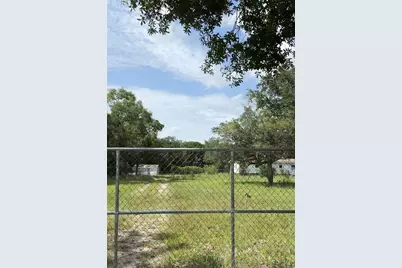 5585 Lake Lizzie Drive, Saint Cloud, FL 34771 - Photo 18