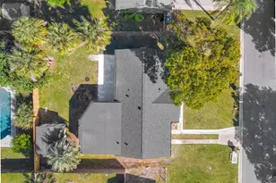 140 Juarez Dr, Kissimmee, FL 34743 - Photo 26