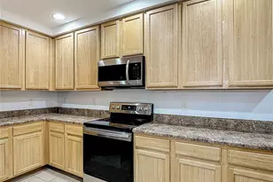 9055 Treasure Trove Ln, Kissimmee, FL 34747 - Photo 6
