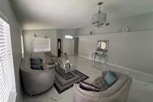 3264 Fairfield Dr, Kissimmee, FL 34743 - Photo 4