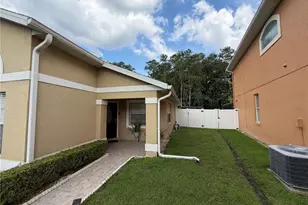 3264 Fairfield Dr, Kissimmee, FL 34743 - Photo 2