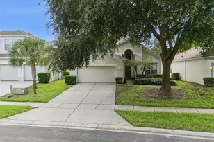 2648 Daulby St, Kissimmee, FL 34747 - Photo 2