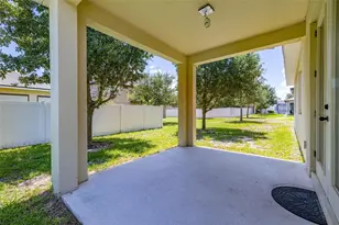 1222 Yorkshire Ct, Davenport, FL 33896 - Photo 30