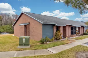 2432 King Oak Ct, Saint Cloud, FL 34769 - Photo 8