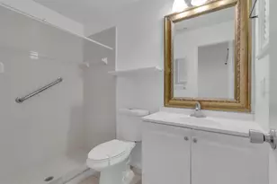 2432 King Oak Ct, Saint Cloud, FL 34769 - Photo 24