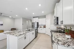 178 Mangrove Manor Dr, Apollo Beach, FL 33572 - Photo 12