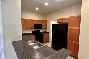 2074 Island Walk Dr, Orlando, FL 32824 - Photo 4