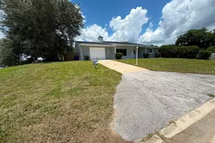 1822 Banyan Tree Dr, Edgewater, FL 32132 - Photo 2