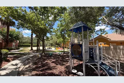 8849 Villa View Circle #302, Orlando, FL 32821 - Photo 14