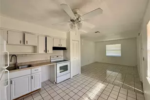 733 Michigan Ct, Saint Cloud, FL 34769 - Photo 6