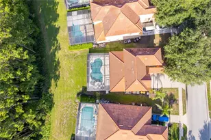 385 Orange Cosmos Blvd, Davenport, FL 33837 - Photo 40
