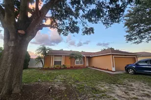 13303 Pinyon Dr, Clermont, FL 34711 - Photo 2