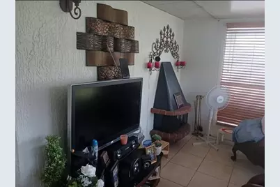 2409 Ming Court, Kissimmee, FL 34744 - Photo 6