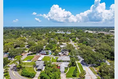210 Baker Avenue, Clearwater, FL 33755 - Photo 6