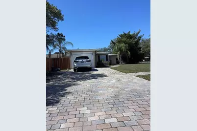 210 Baker Avenue, Clearwater, FL 33755 - Photo 8
