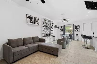9956 Eagle Creek Center Blvd, Orlando, FL 32832 - Photo 10