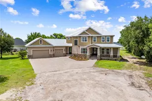 4664 Hickory Tree Ln, Saint Cloud, FL 34772 - Photo 4