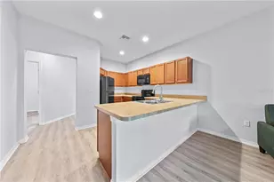 1779 Barton Towne Cir, Saint Cloud, FL 34769 - Photo 14
