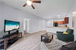 1779 Barton Towne Cir, Saint Cloud, FL 34769 - Photo 8
