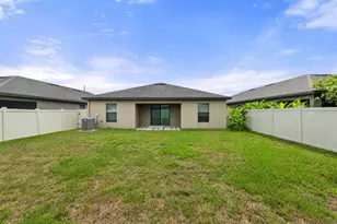 621 Chatham Walk Dr, Ruskin, FL 33570 - Photo 38