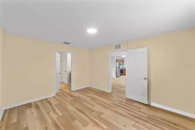 621 Chatham Walk Drive, Ruskin, FL 33570 - Photo 16