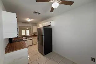 850 E Lime St, Lakeland, FL 33801 - Photo 8