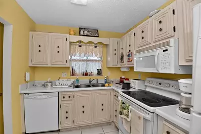 2711 N Halifax Avenue #693, Daytona Beach, FL 32118 - Photo 4