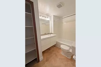2400 Shannon Road, Orlando, FL 32806 - Photo 8