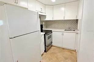 2400 Shannon Rd, Orlando, FL 32806 - Photo 10