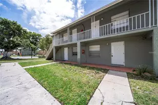 702 Michigan Ct, Saint Cloud, FL 34769 - Photo 1