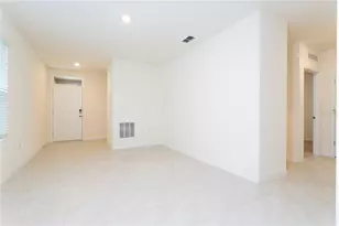 2847 Common Crane Ct, Harmony, FL 34773 - Photo 12