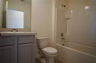 1703 Post Oak Dr, Davenport, FL 33837 - Photo 18