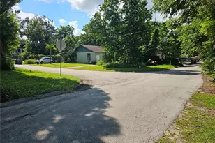 1906 Vine St, Orlando, FL 32806 - Photo 2
