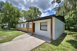 808 Oakmont Ct, Deland, FL 32720 - Photo 2