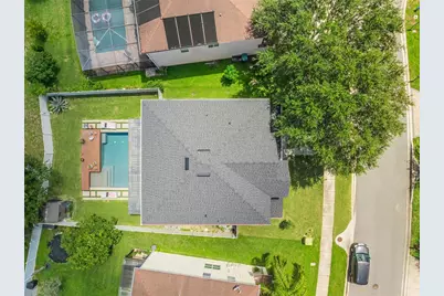 10109 Stratford Pointe Avenue, Orlando, FL 32832 - Photo 14