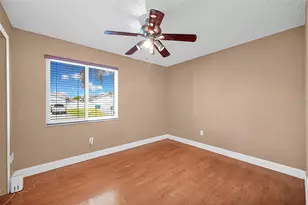 26543 SW 122nd Pl, Homestead, FL 33032 - Photo 4