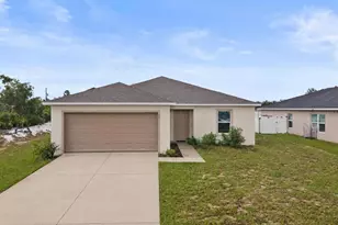 27 Magnolia Blossom Ln, Kissimmee, FL 34759 - Photo 1