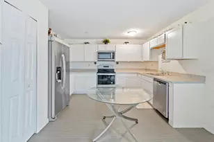 27 Magnolia Blossom Ln, Kissimmee, FL 34759 - Photo 14